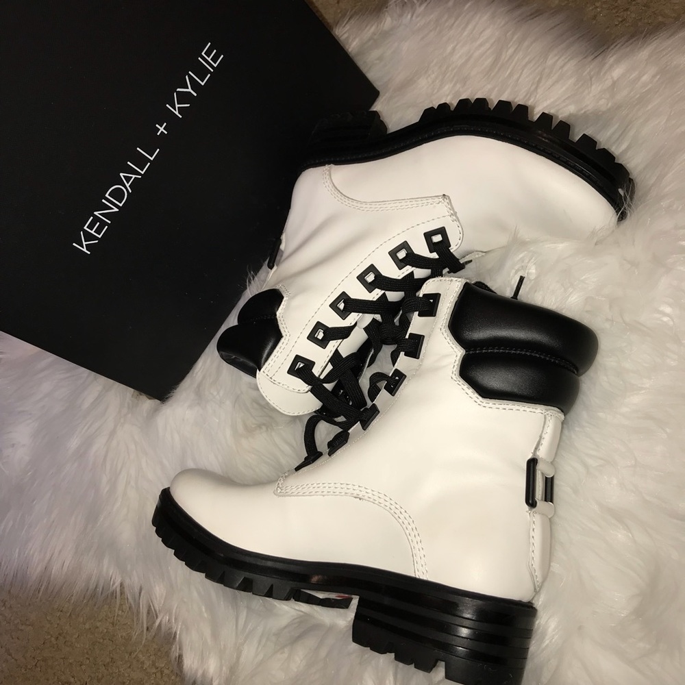 NIB KENDALL + KYLIE White Combat Boots
